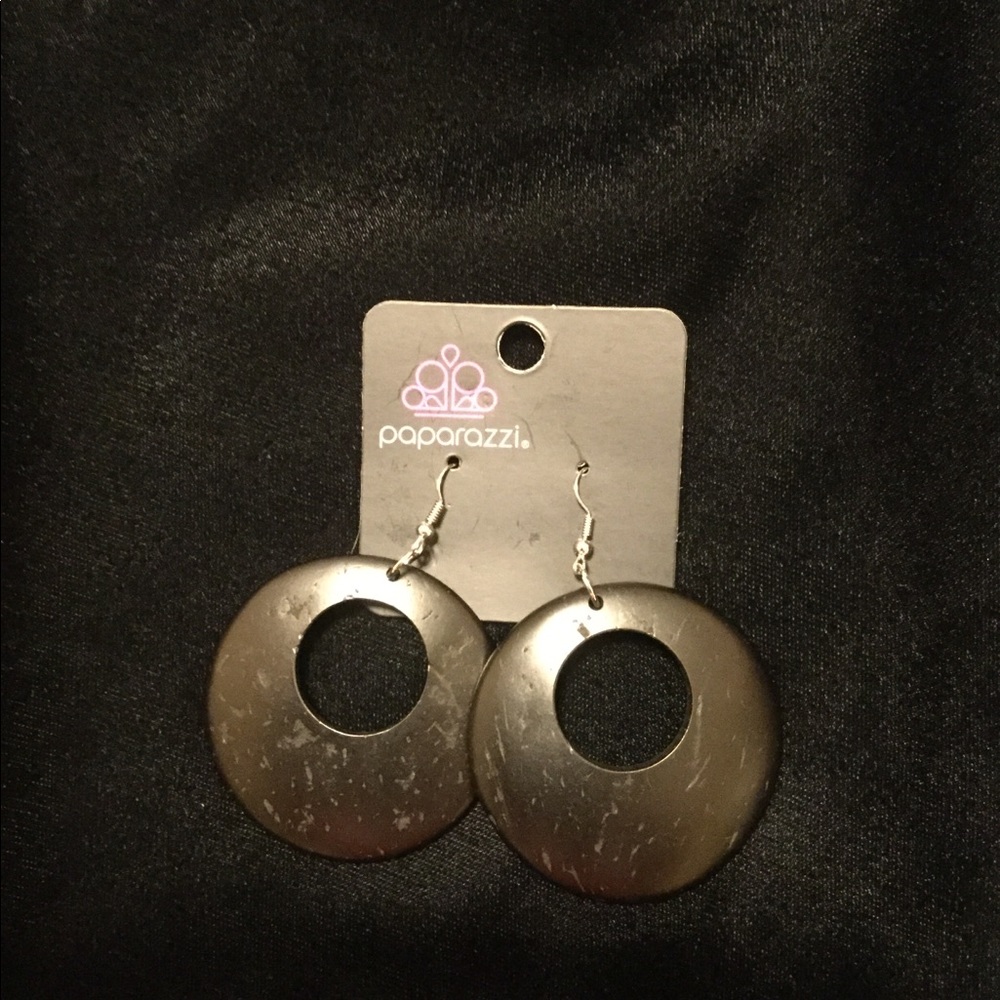 🆕 Black Wooden Earrings